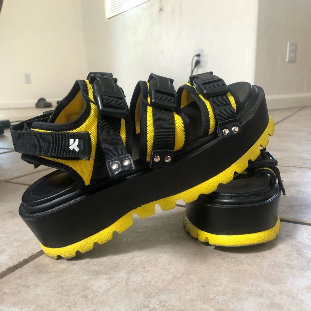 *SOLD* Platform Sandals